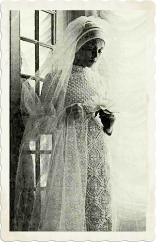 Vintage Crochet Pattern :  Wedding Gown (1980)