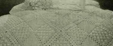 Vintage Crochet Pattern :  Popcorn Bedspread (1977)