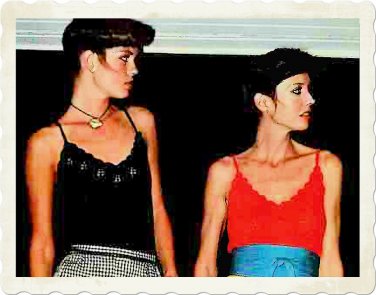 Vintage Crochet Pattern :  Scalloped Edge Camisole (tank top, sweater) 1977
