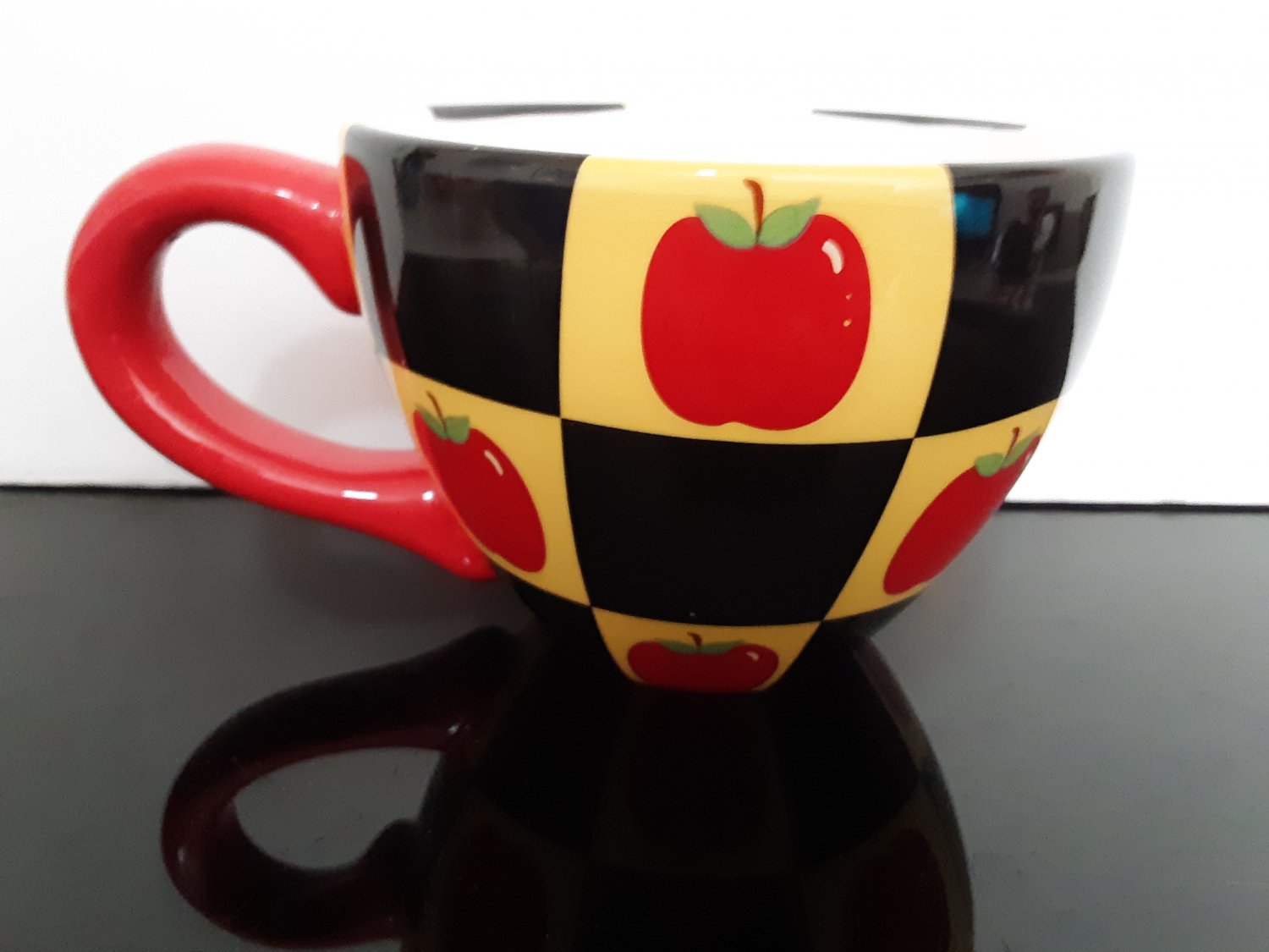 Large "Lady Jayne" Soup / Coffee Mug Apples over checker board