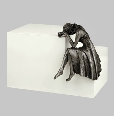 Unique Artistic Urn Nostalgia Funeral / Cremation Urn for Ashes Angel Adult Urn