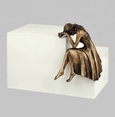 Unique Artistic Urn Nostalgia Funeral Urn Cremation Urn for Ashes - Memorials UK