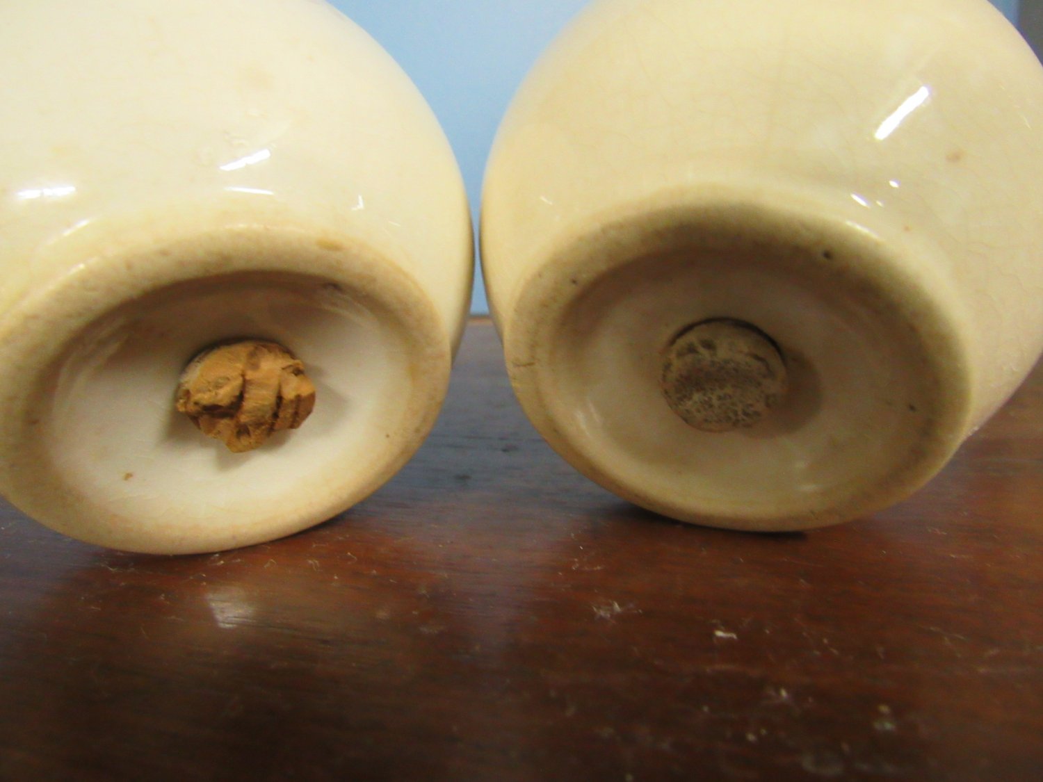 Vintage Round Salt and Pepper Shakers with Oranges