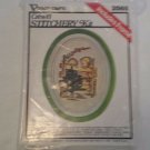 Crewel Stitchery kit Vogart Crafts #2565 Little Sweethearts "Behind the Fence"