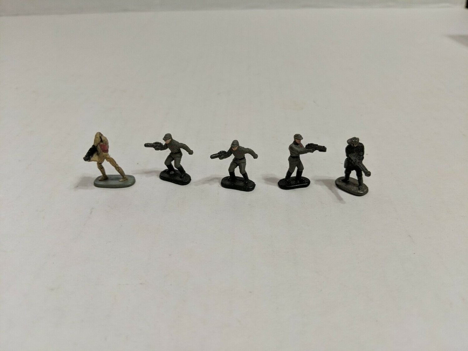 Star Wars Micro Machine Battle and Imperial Officers (05) pcs Galoob