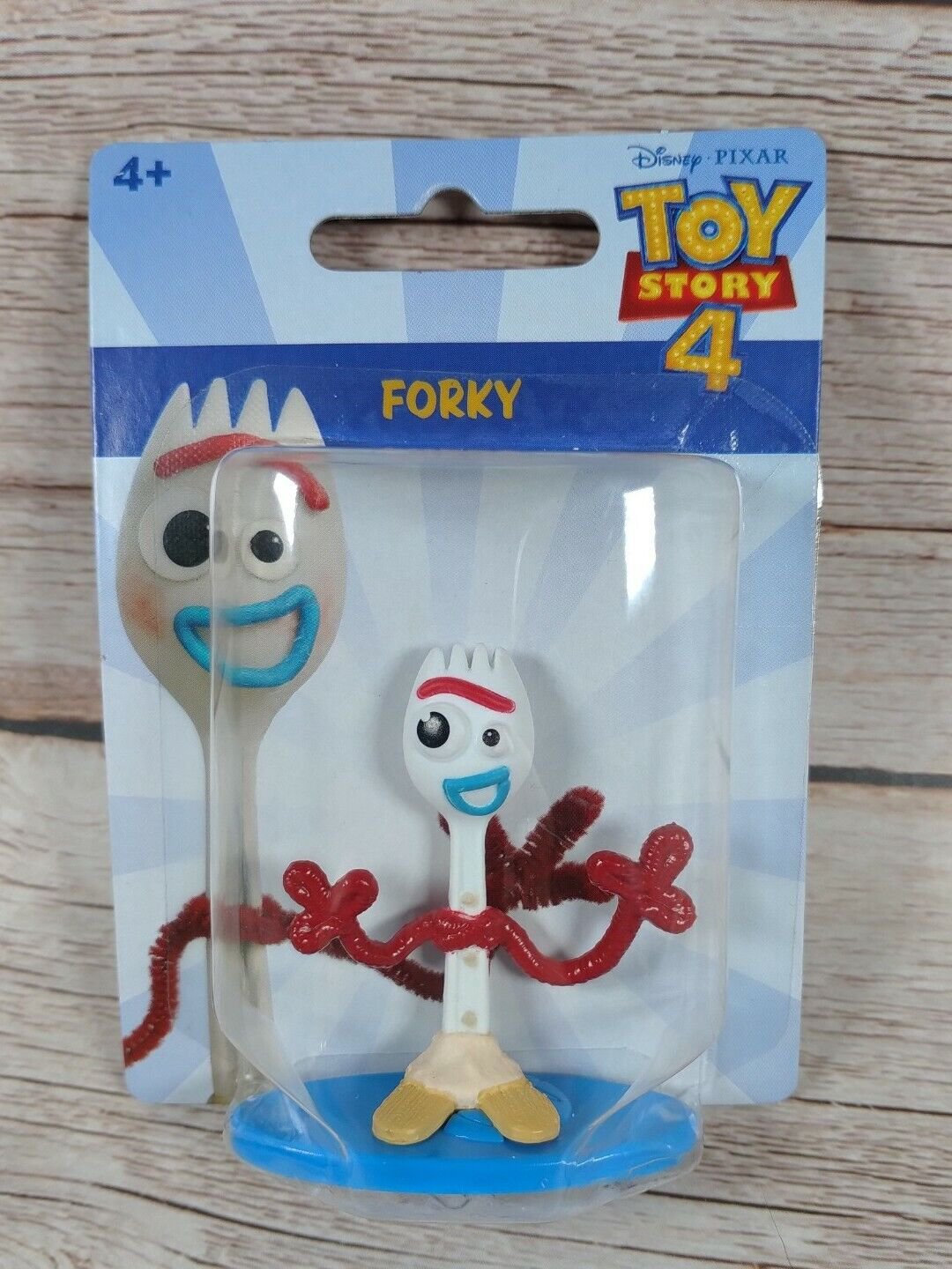 forky cake topper