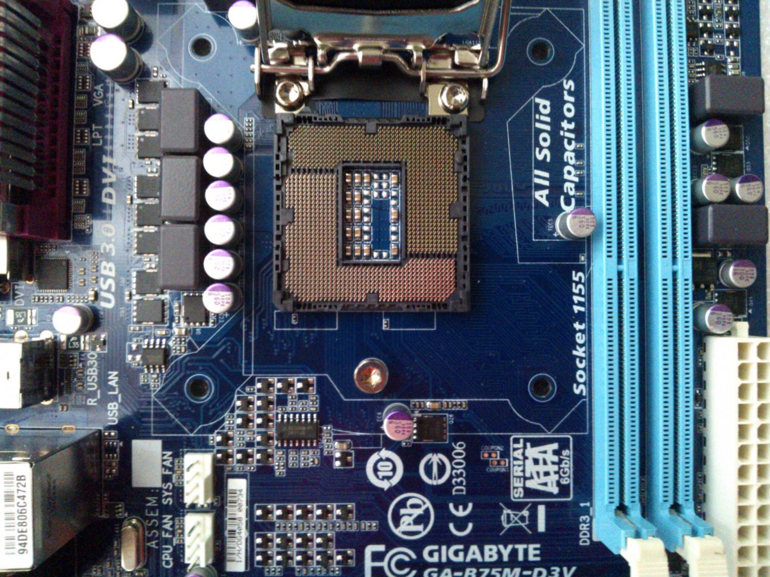 Gigabyte's GA-B75M-D3V Motherboard Exposed