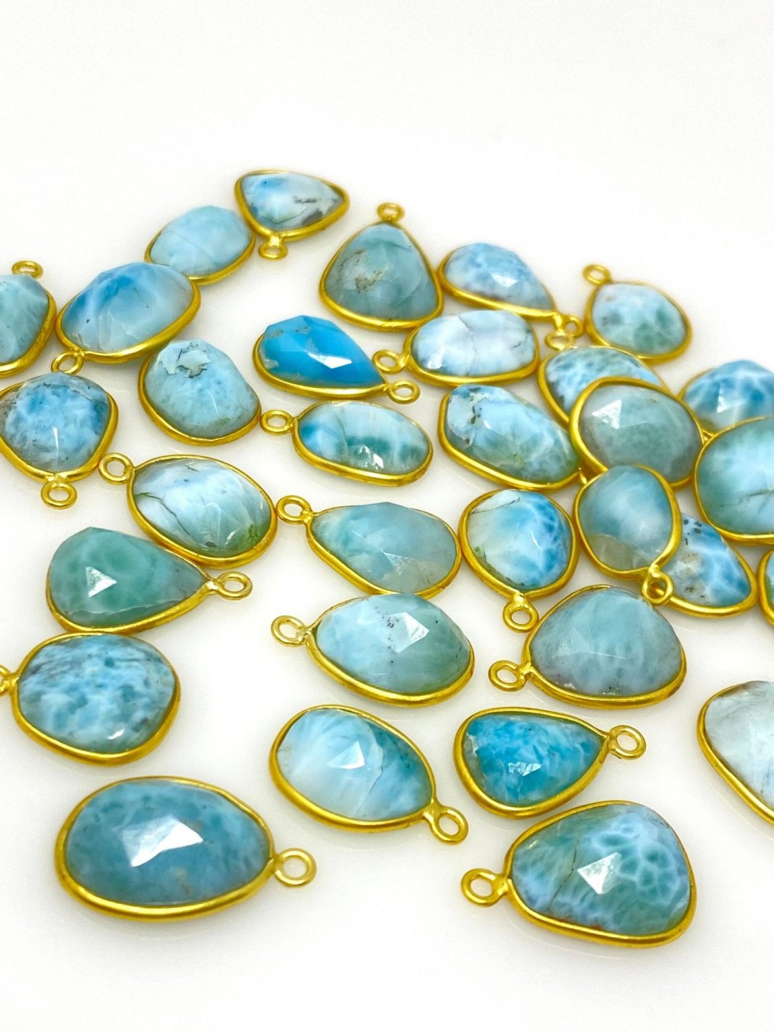 5Pcs-10Pcs Larimar Gemstone Charms; Jewelry SuBulk Charms Bulk Wholesale Charms 16x10mm - 23x14mm
