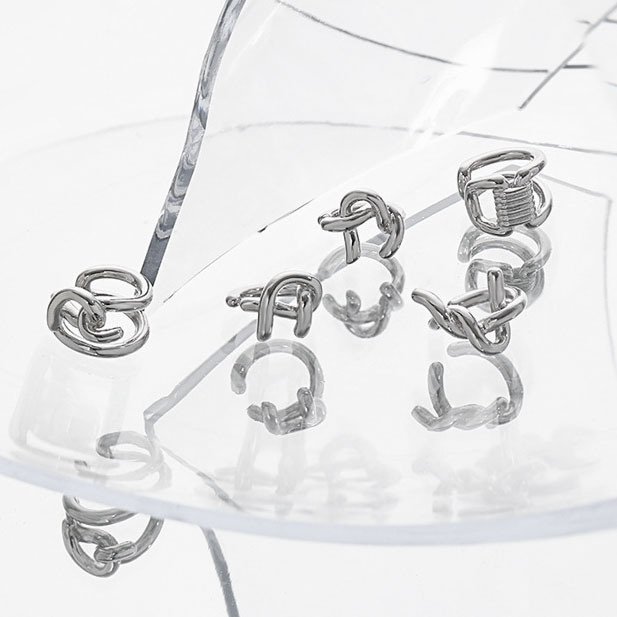 Fashion Irregular Lines Cross Winding 925 Sterling Silver Non-Pierced Earring(Single) SILV_4081