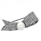 LO2799 - Imitation Rhodium White Metal Brooches with Synthetic Pearl in White Default Title