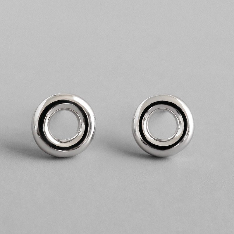 Simple Doughnut Geometry 925 Sterling Silver Stud Earrings Rhodium