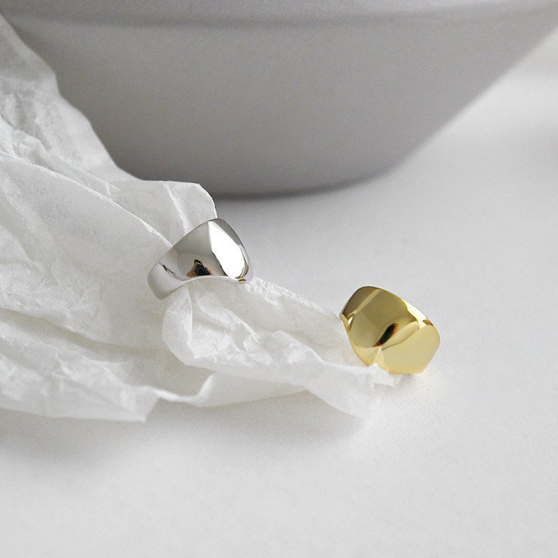 Simple Office Wide 925 Sterling Silver Non-Pierced Earring(Single) Yellow Gold (Single)