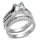 TK0W383 - High polished (no plating) Stainless Steel Ring with AAA Grade CZ in Clear