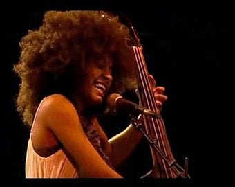 ESPERANZA SPALDING "Live In San Sebastian, Spain 2009" DVD R