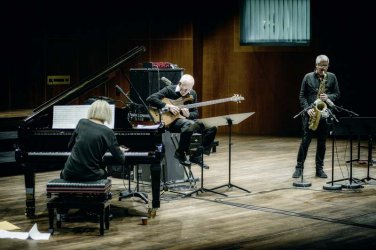 CARLA BLEY/STEVE SWALLOW/BOB SHEPPARD "MUNCHEN 2002" DVD R