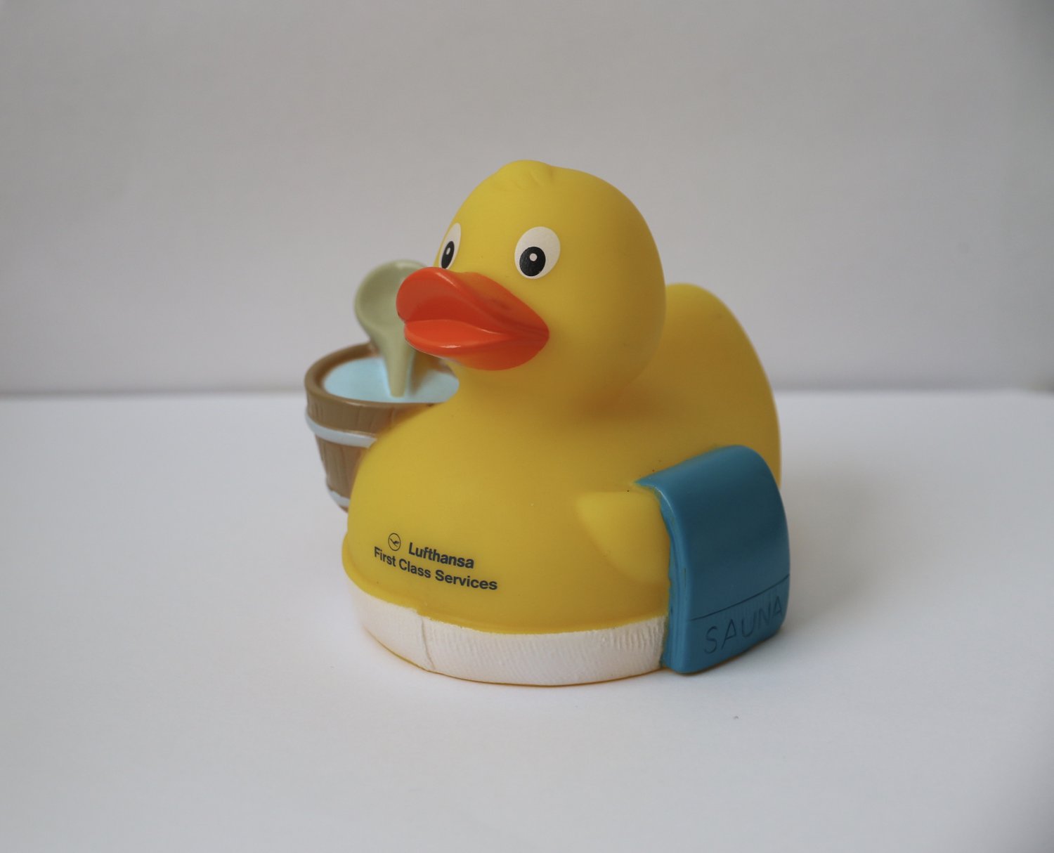 Lufthansa First Class Services Lounge Rubber Duck Sauna Bath Limited 2016 New