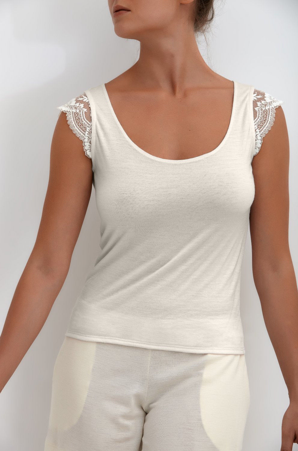 Millesime Ladies Pyjama Lace TOP SIZE 2XL Loungewear Short Sleeve Top, Lace-Trimmed Top