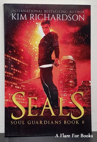 Seals by Kim Richardson - Trade Pb