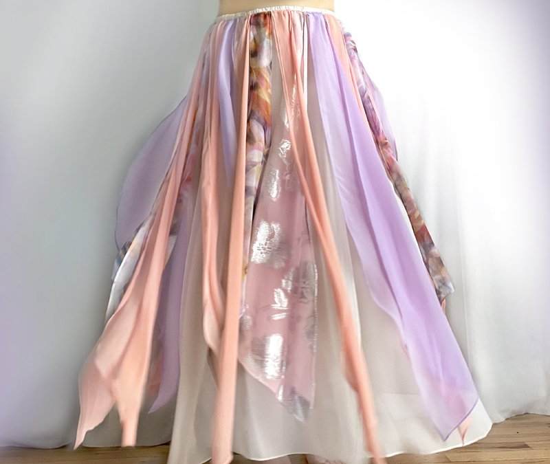 Ameynra Belly dance Skirt. Multicolor Chiffon. 2 slits. Colorful petals. Size S