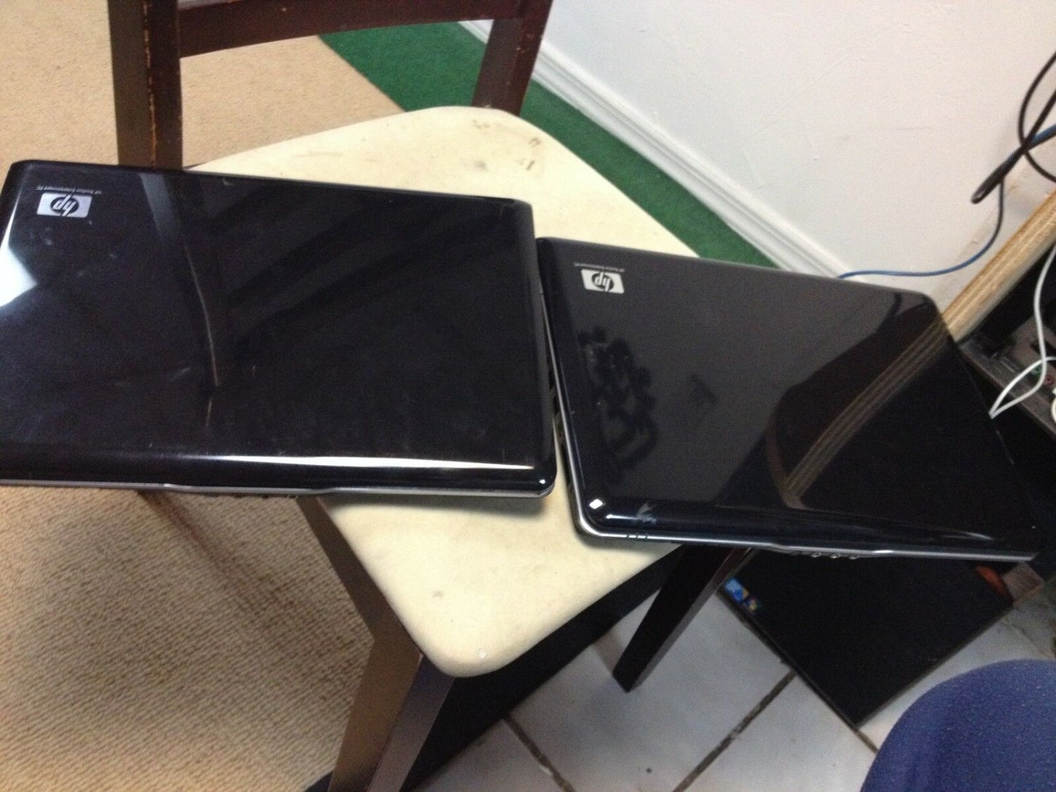 2 LAPTOPS 2 HP Pavilion dv2000 14.1" Notebook ( DV2000t & DV2810us