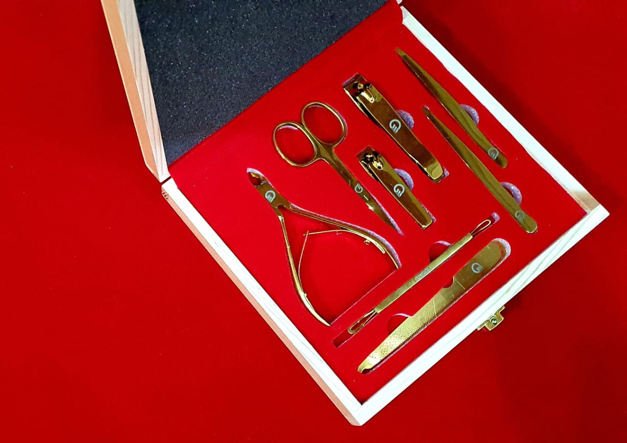 Manicure kit