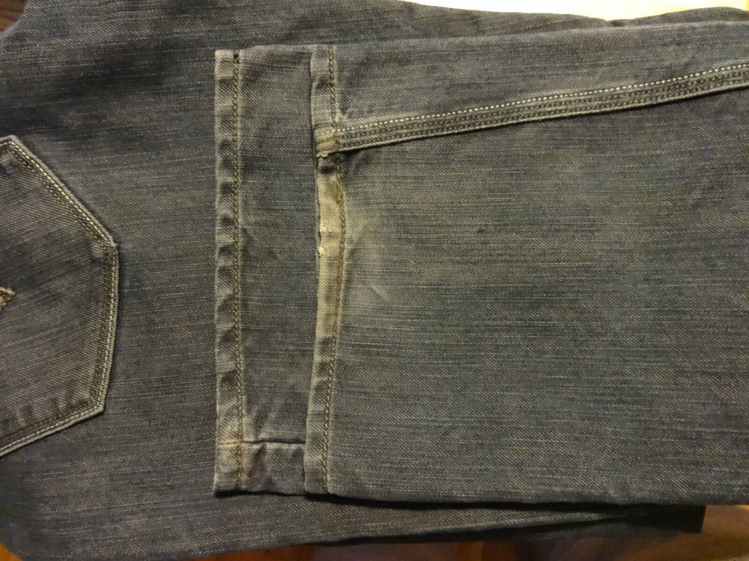 Levi's 514 Slim Straight Blue Jeans 31 X 32 Vintage Back Pocket Design
