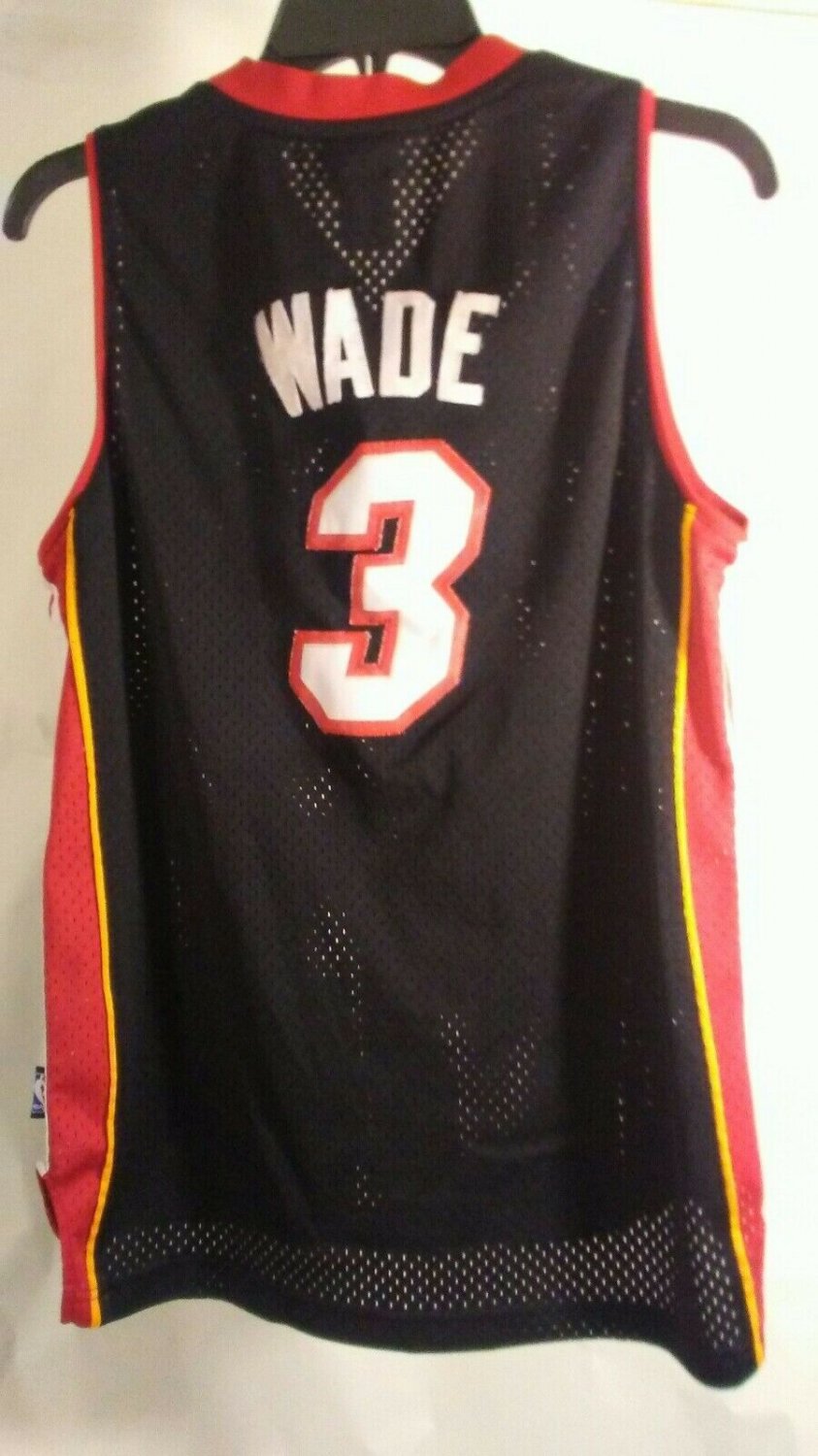 Dwyane Wade #3 Miami Heat Reebok NBA Swingman Jersey Youth LG 14-16