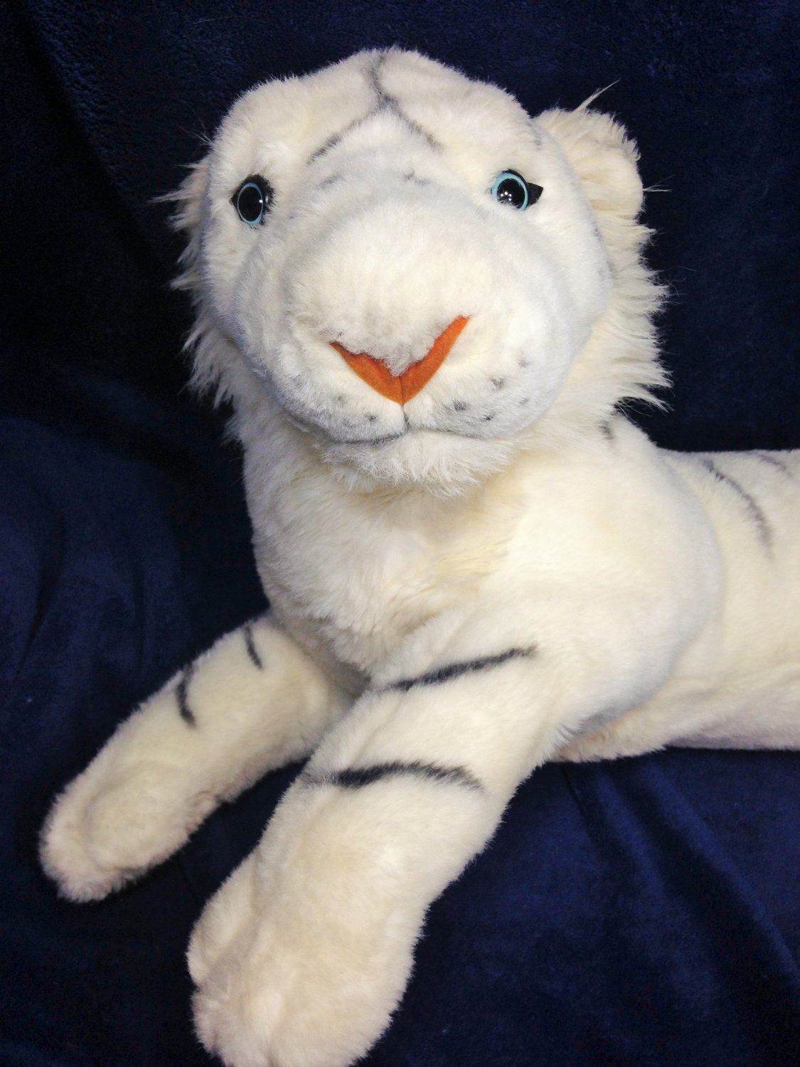 white siberian tiger stuffed animal