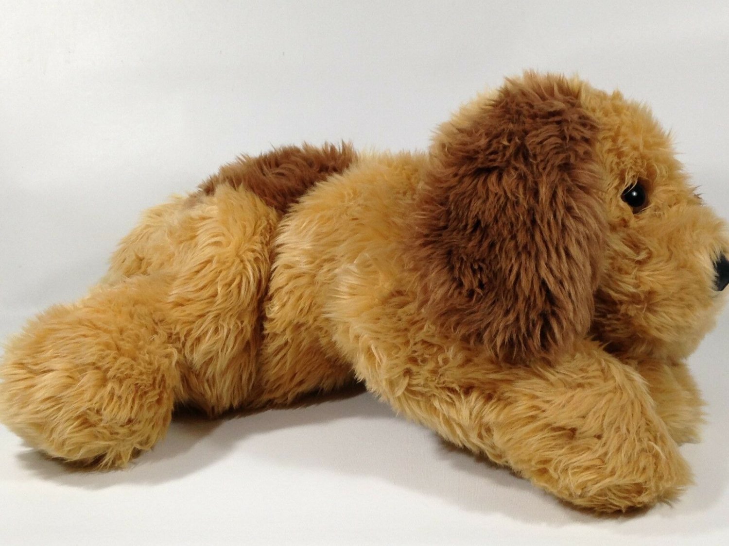 shaggy stuffed animal