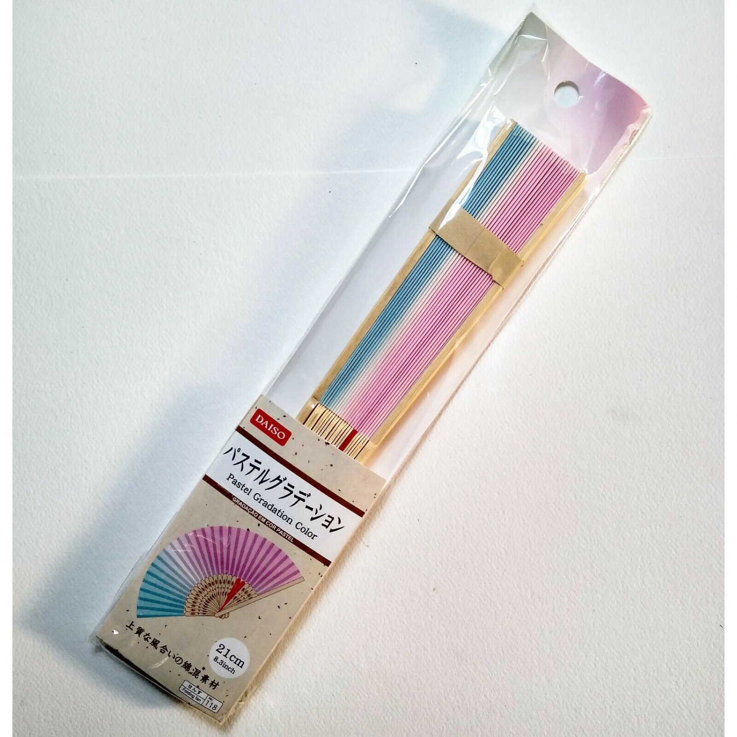 Bamboo Folding Fan Sensu Daiso Japan Pastel Gradation Color Pink 1.2