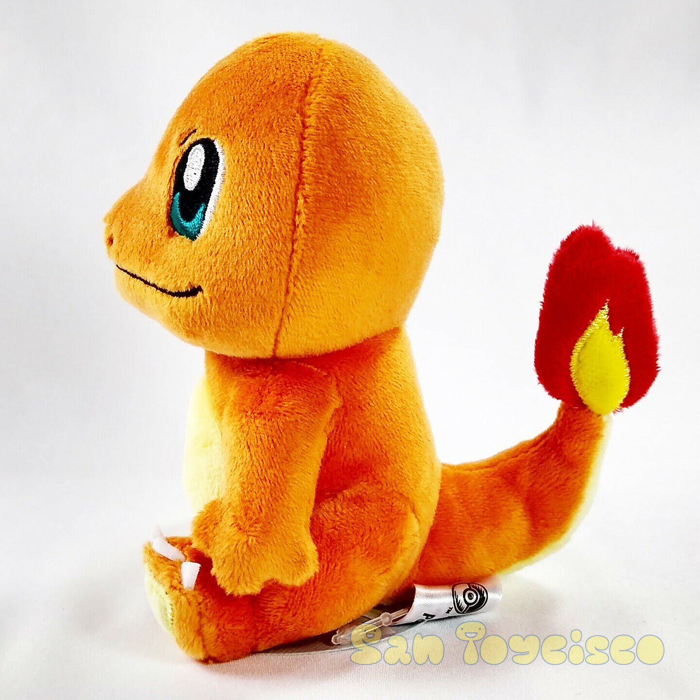 charmander sitting