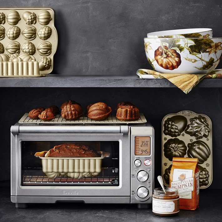 Breville Smart Oven Pro with Light with Convection BOV845BSS