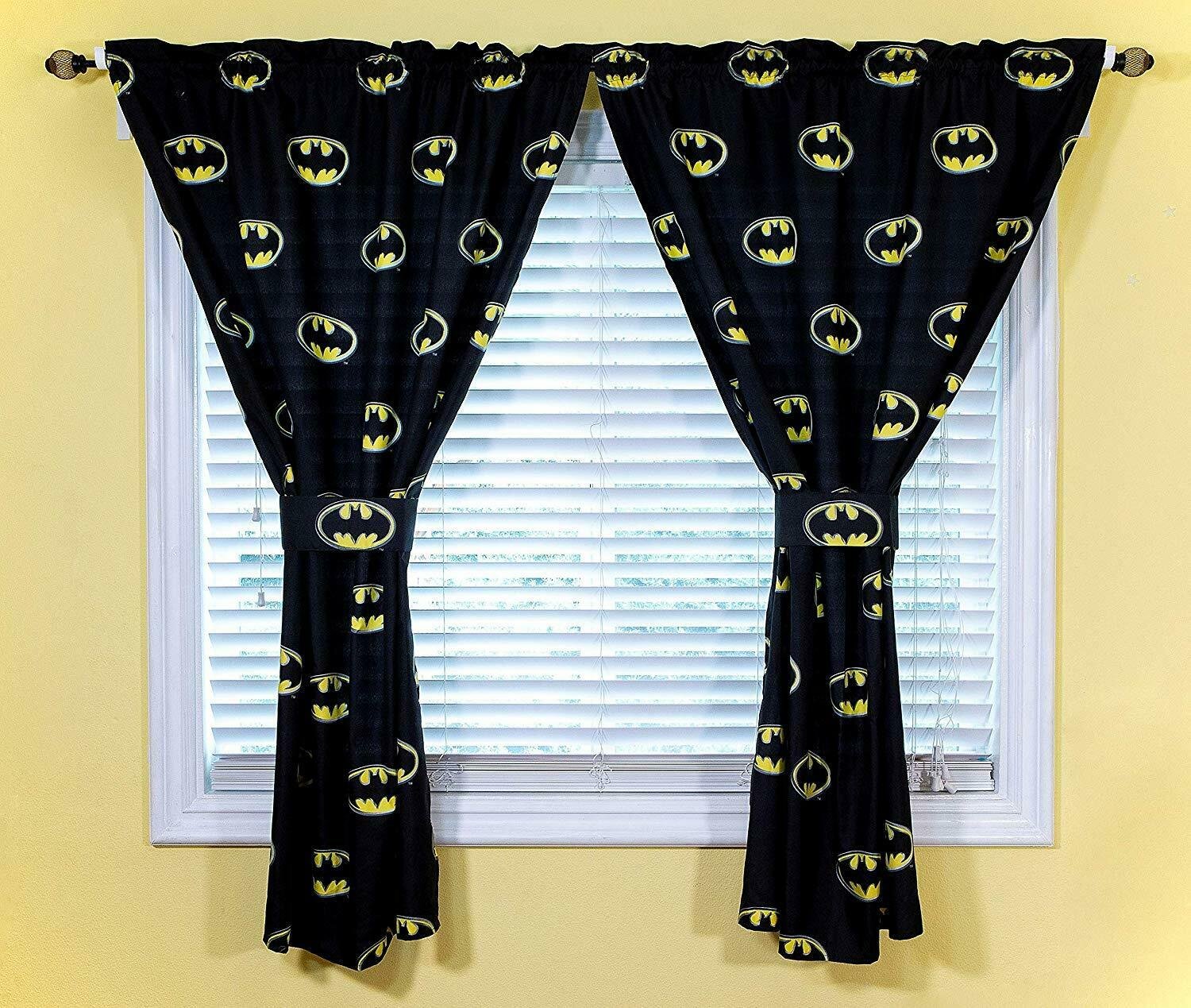 JPI DC Comics Batman Emblem Kids Bedroom Curtains and Tiebacks 4-Piece Set