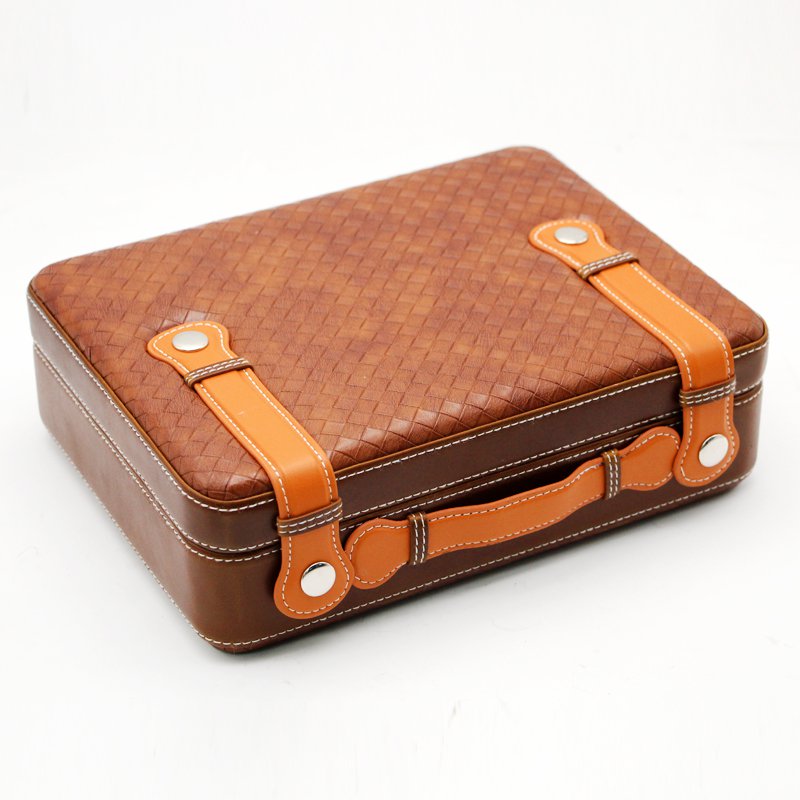 Cohiba Leather Travel Humidor Handbag Case Cedar Wood with Humidifier