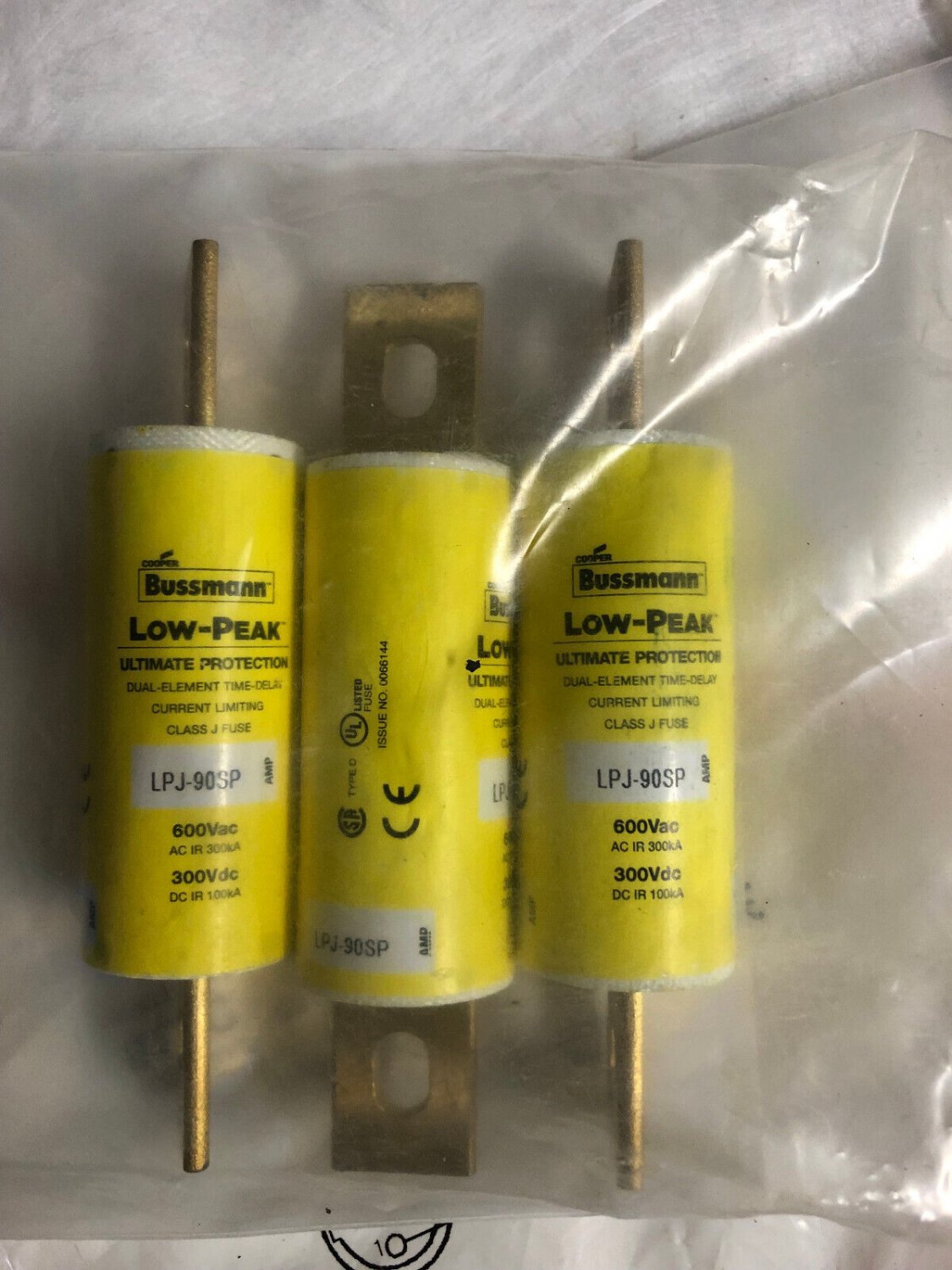 Bussmann LPJ-90SP LPJ90SP LOW-PEAK Dual Element Time-delay Fuses 90A 600Vac
