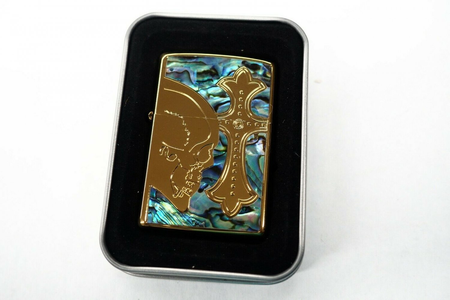 Gorgeous Brass Inlaid Abalonie Shell Skull & Cross   Lighter FREE INTERNATIONAL SHIPPING
