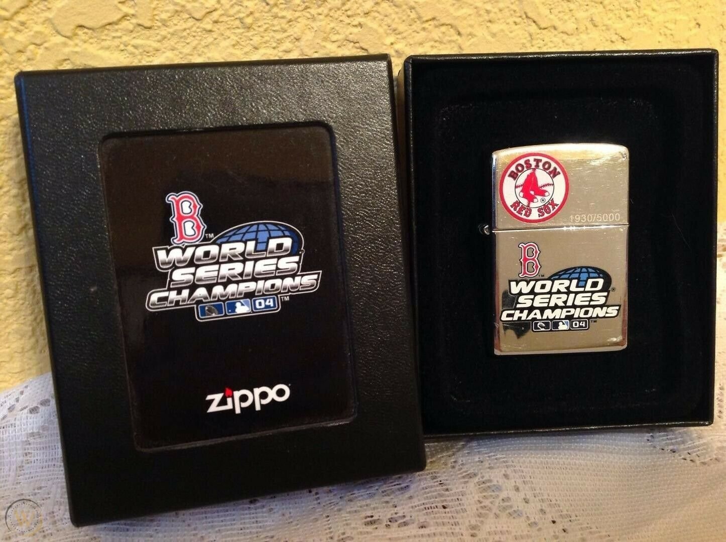 Limited Edition 2004 Boston Red Sox World Champions World Series Zippo Lighter Free Shipping