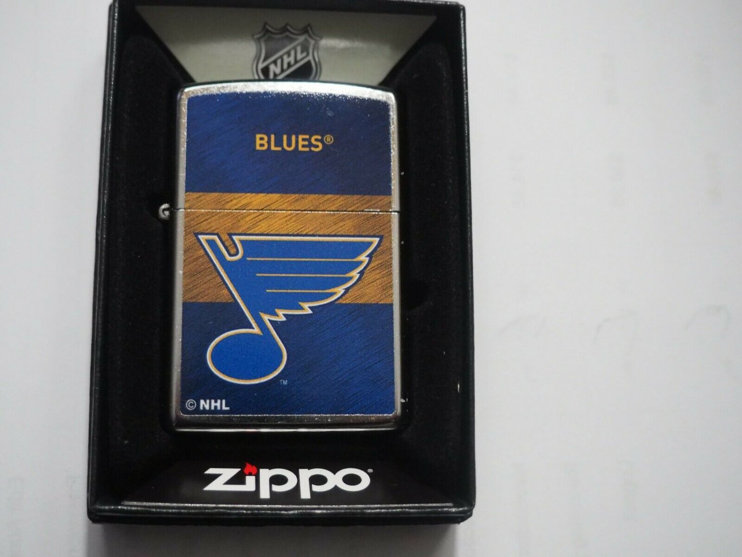 Sweet Hard to Find NHL St Louis Blues Zippo Lighter Free Shipping