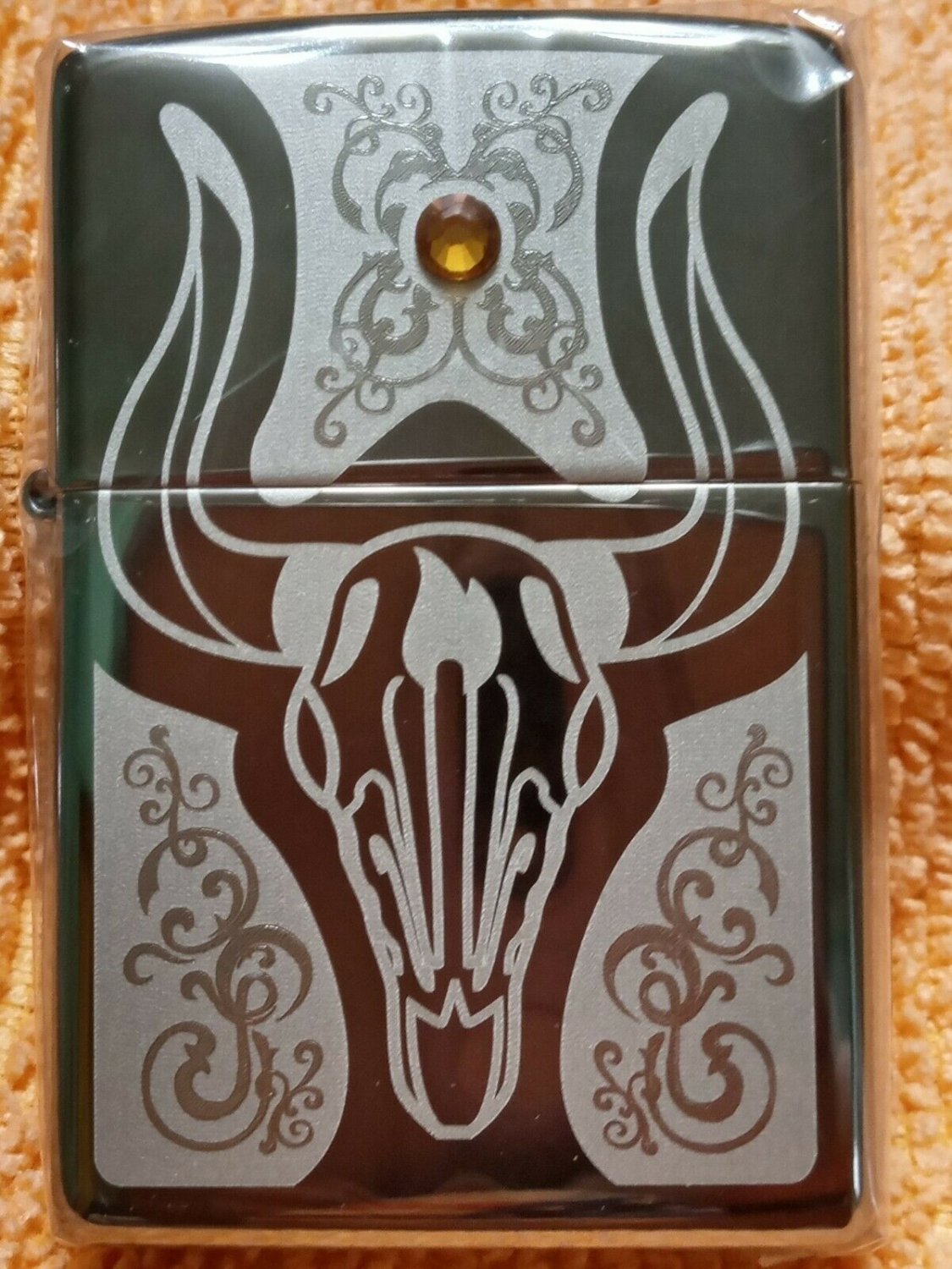 Rare Engraved Bull Skull Zippo Lighter W/Crystal Embelishment Free U.S. Shipping