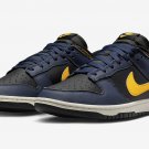Dunk Low Vintage Michigan FZ4014 010