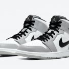 Air Jordan 1 Mid Smoke Grey 554724 092