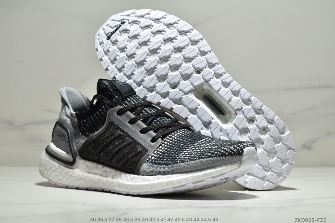 Ultra Boost 19 5.0 Athletic Shoes Black and grey