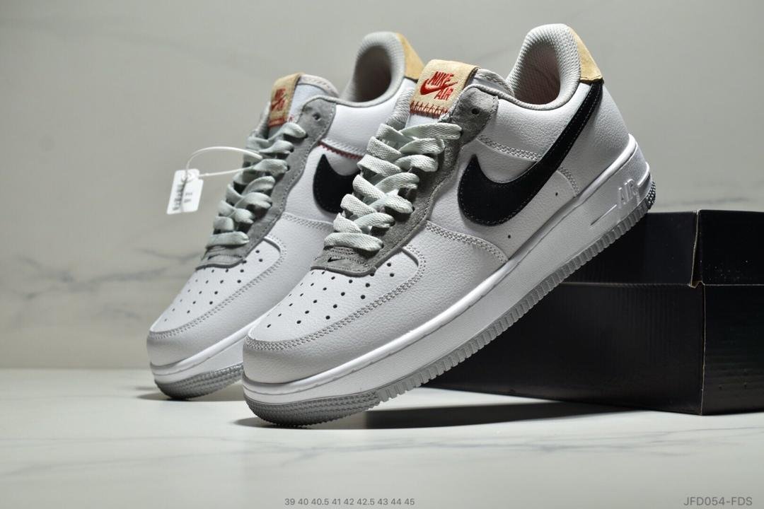 Air Force 1 07 Light Bone Running Shoes white