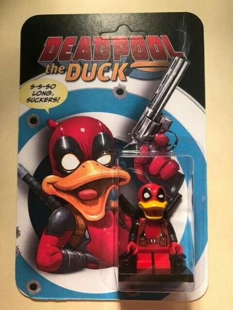 CUSTOM SDCC 2017 DEADPOOL DUCK ON CUSTOM LEGO CARD BACK