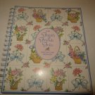Vintage Avon Family and Friends Greeting Card Folio