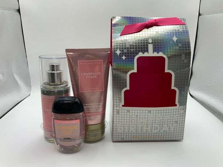 Bath & Body Works Champagne Toast Gift Set