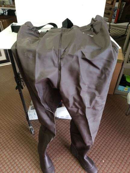 5/10E Frogg Toggs Men's Rana PVC Lug Sole Chest Waders, Brown, Size 13