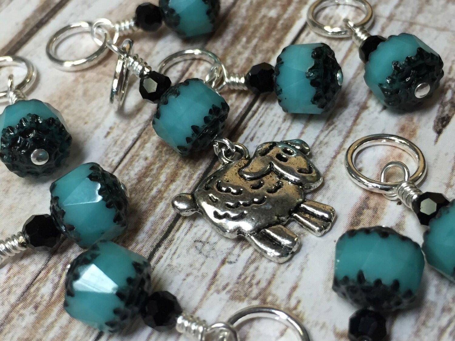 Sheep Stitch Marker Set for Knitting  (SNAG FREE)- Set of 9