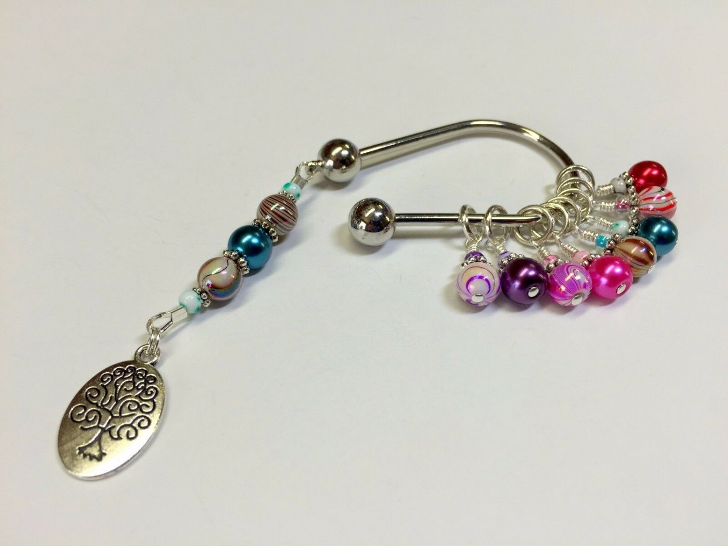 Multi Color Knitting Stitch Markers & Tree of Life Horseshoe Holder (SNAG FREE)