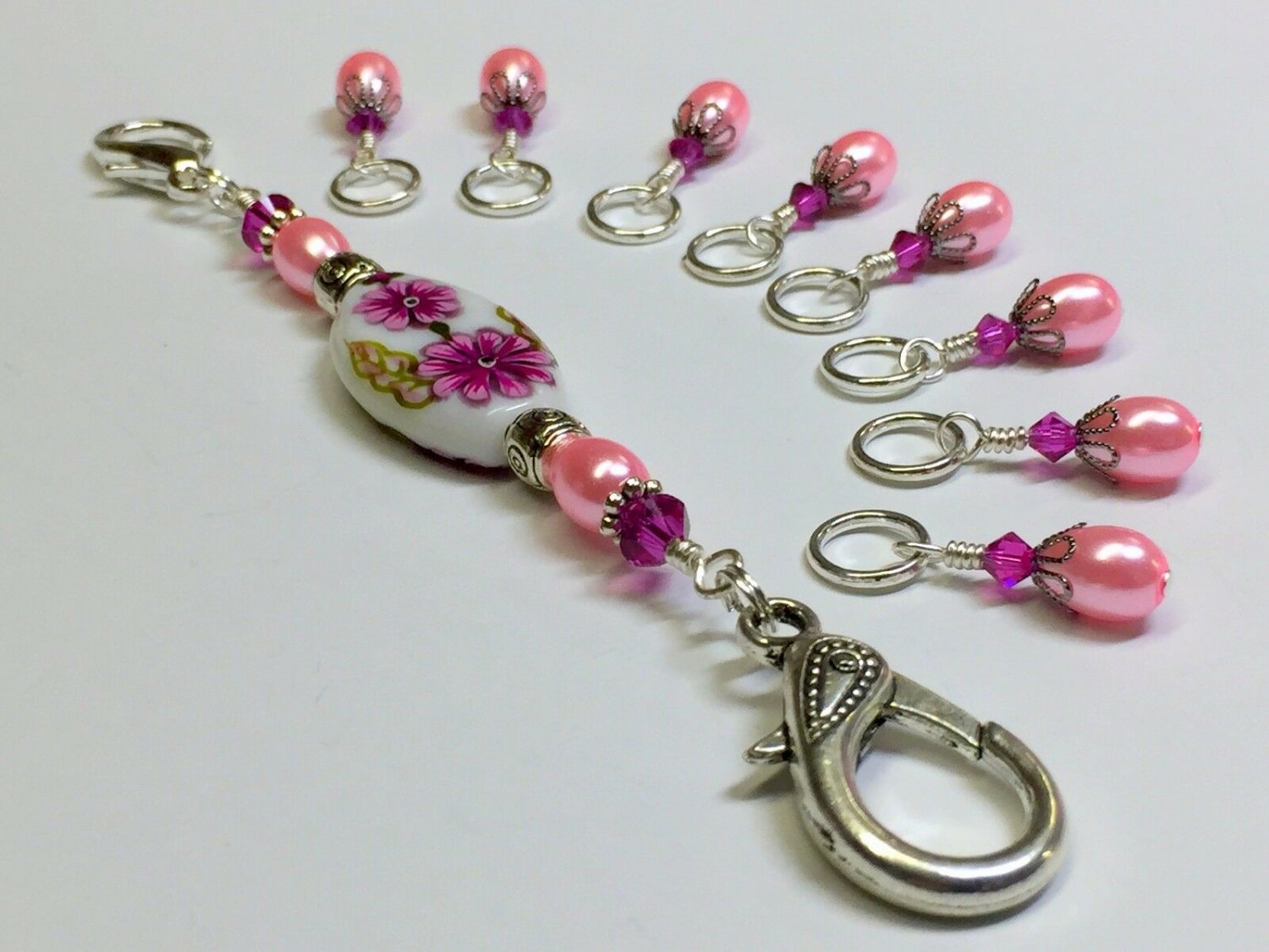 Beaded Knitting Stitch Markers with Pink Flower Lanyard Holder (SNAG FREE)